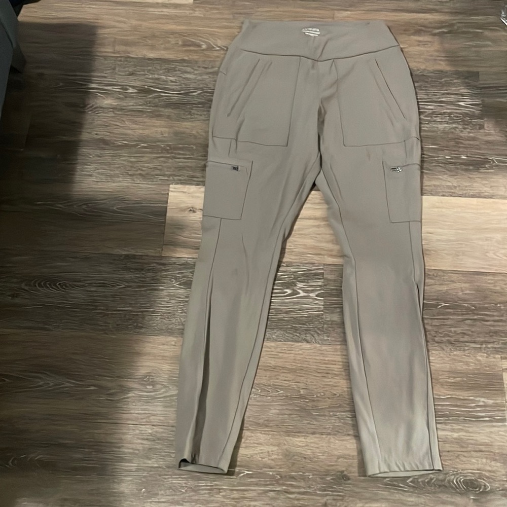 Athleta headlands hybrid cargo